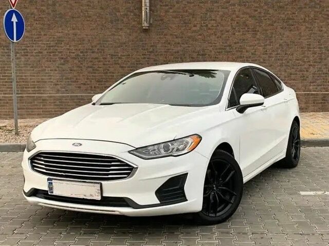 Білий Форд Фьюжен, об'ємом двигуна 2.4 л та пробігом 66 тис. км за 11999 $, фото 1 на Automoto.ua