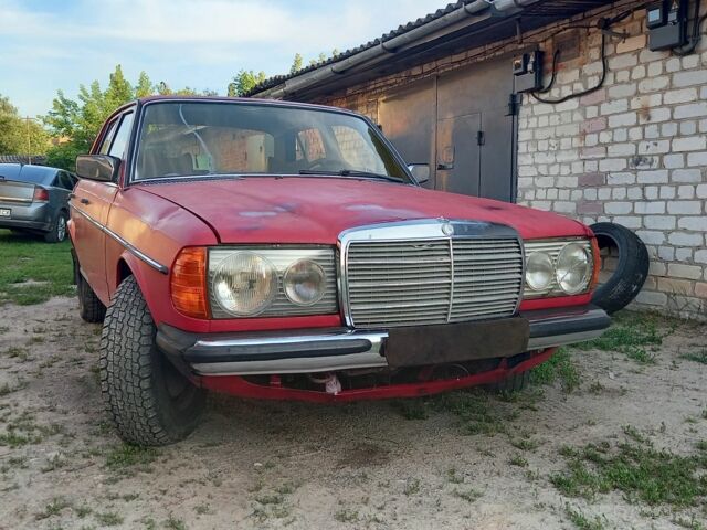 Білий Форд Фьюжен, об'ємом двигуна 2 л та пробігом 104 тис. км за 17999 $, фото 1 на Automoto.ua