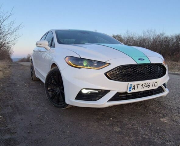 Белый Форд Фьюжн, объемом двигателя 2 л и пробегом 94 тыс. км за 16200 $, фото 1 на Automoto.ua