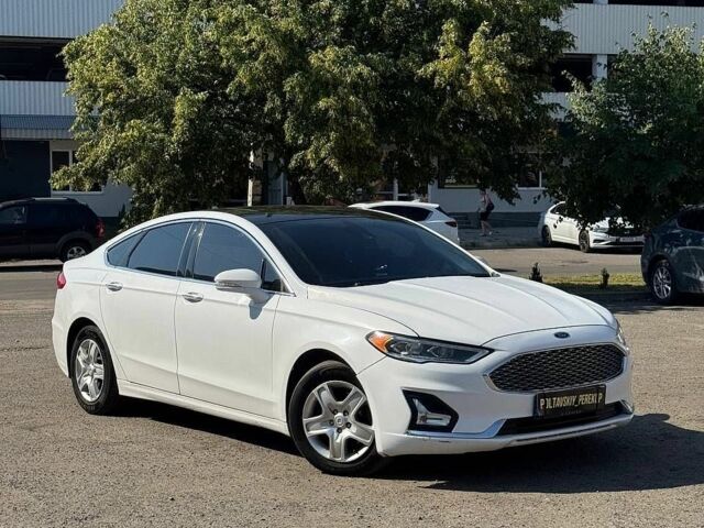 Белый Форд Фьюжн, объемом двигателя 2 л и пробегом 103 тыс. км за 12600 $, фото 1 на Automoto.ua