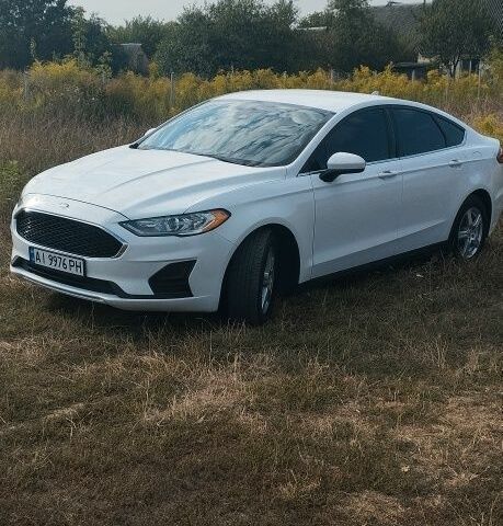 Білий Форд Фьюжен, об'ємом двигуна 2.5 л та пробігом 16 тис. км за 15500 $, фото 1 на Automoto.ua