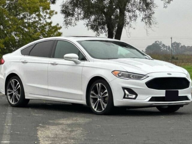 Белый Форд Фьюжн, объемом двигателя 2 л и пробегом 33 тыс. км за 14500 $, фото 1 на Automoto.ua