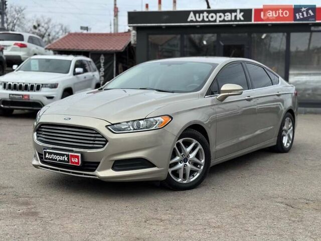 Бежевый Форд Фьюжн, объемом двигателя 2.5 л и пробегом 175 тыс. км за 10290 $, фото 1 на Automoto.ua