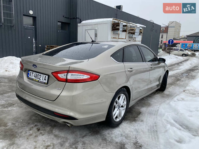 Бежевый Форд Фьюжн, объемом двигателя 2.5 л и пробегом 211 тыс. км за 8500 $, фото 1 на Automoto.ua