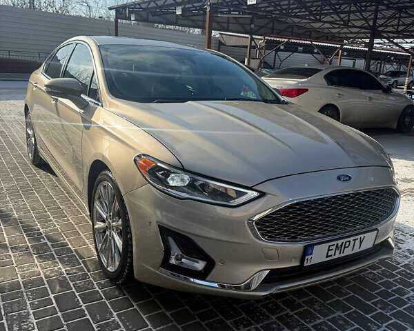 Бежевий Форд Фьюжен, об'ємом двигуна 2 л та пробігом 73 тис. км за 17000 $, фото 1 на Automoto.ua