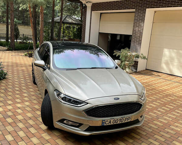 Бежевый Форд Фьюжн, объемом двигателя 2.5 л и пробегом 104 тыс. км за 14500 $, фото 1 на Automoto.ua