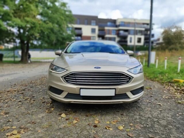Форд Фьюжн 2017 в Киеве на Automoto.ua Бежевый Форд Фьюжн, объемом двигателя 2 л и пробегом 158 тыс. км за 8600 $, фото 1 на Automoto.ua