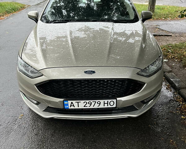 Бежевый Форд Фьюжн, объемом двигателя 2.49 л и пробегом 80 тыс. км за 12300 $, фото 1 на Automoto.ua