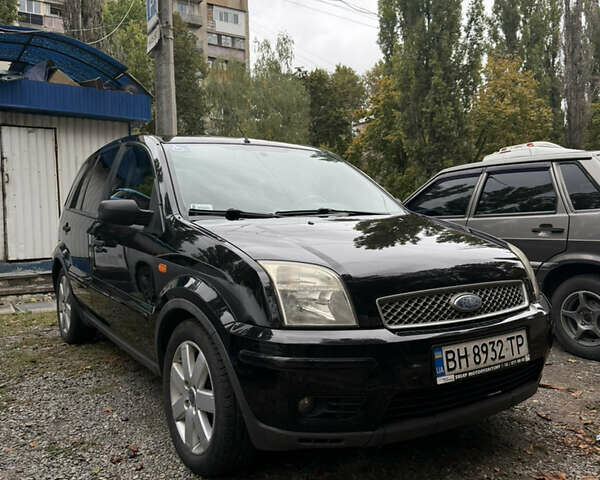 Чорний Форд Фьюжен, об'ємом двигуна 1.4 л та пробігом 186 тис. км за 4500 $, фото 1 на Automoto.ua