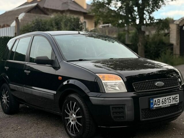 Чорний Форд Фьюжен, об'ємом двигуна 1.4 л та пробігом 261 тис. км за 4100 $, фото 1 на Automoto.ua