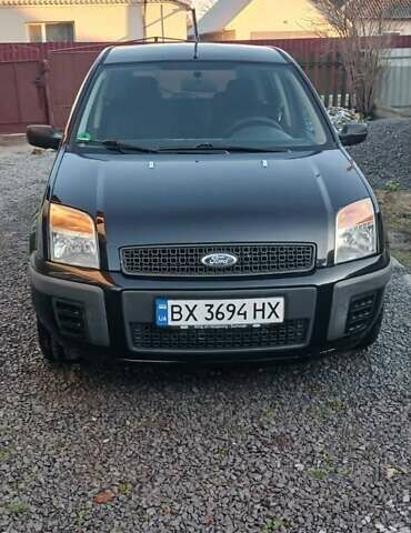 Черный Форд Фьюжн, объемом двигателя 1.4 л и пробегом 237 тыс. км за 4200 $, фото 1 на Automoto.ua