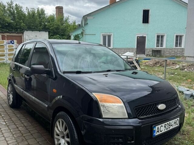 Чорний Форд Фьюжен, об'ємом двигуна 1.39 л та пробігом 250 тис. км за 3000 $, фото 1 на Automoto.ua