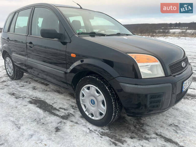 Чорний Форд Фьюжен, об'ємом двигуна 1.39 л та пробігом 237 тис. км за 4200 $, фото 1 на Automoto.ua