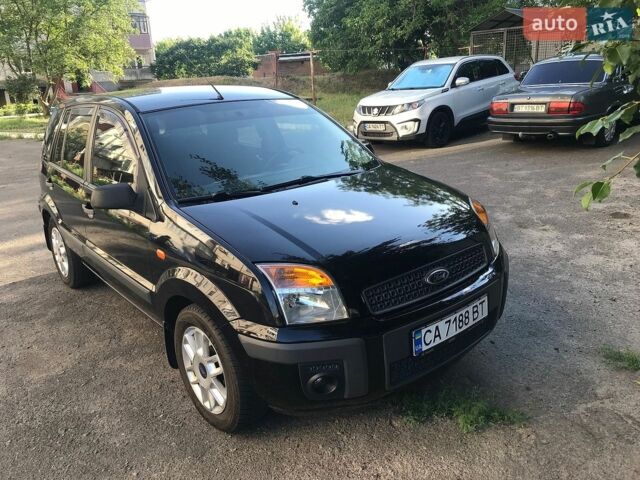 Чорний Форд Фьюжен, об'ємом двигуна 1.4 л та пробігом 137 тис. км за 4700 $, фото 1 на Automoto.ua