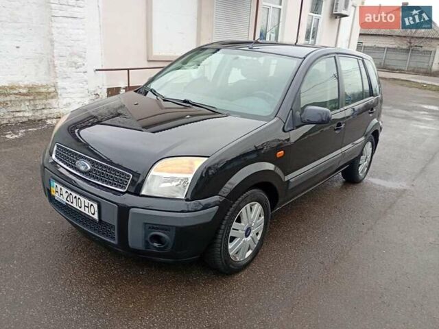 Черный Форд Фьюжн, объемом двигателя 1.6 л и пробегом 180 тыс. км за 4550 $, фото 1 на Automoto.ua