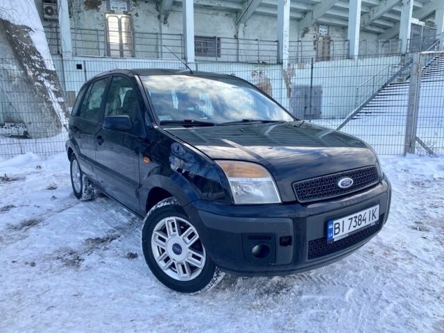 Черный Форд Фьюжн, объемом двигателя 0 л и пробегом 192 тыс. км за 4350 $, фото 1 на Automoto.ua