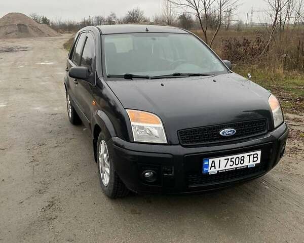 Чорний Форд Фьюжен, об'ємом двигуна 1.4 л та пробігом 101 тис. км за 4350 $, фото 1 на Automoto.ua