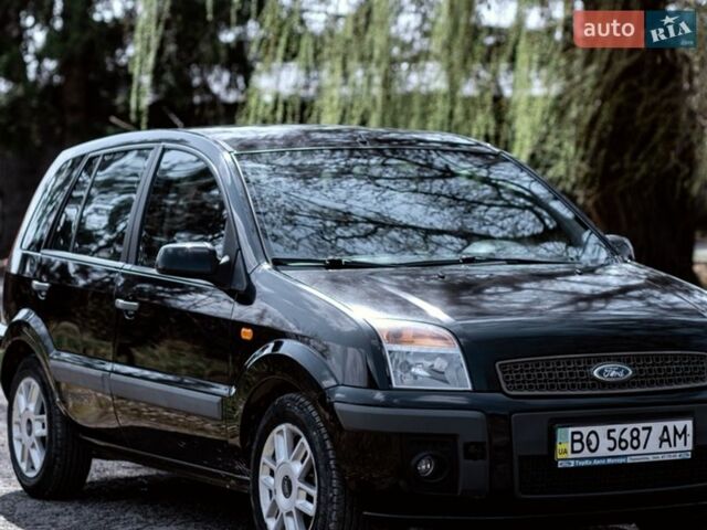 Чорний Форд Фьюжен, об'ємом двигуна 1.4 л та пробігом 201 тис. км за 4200 $, фото 1 на Automoto.ua