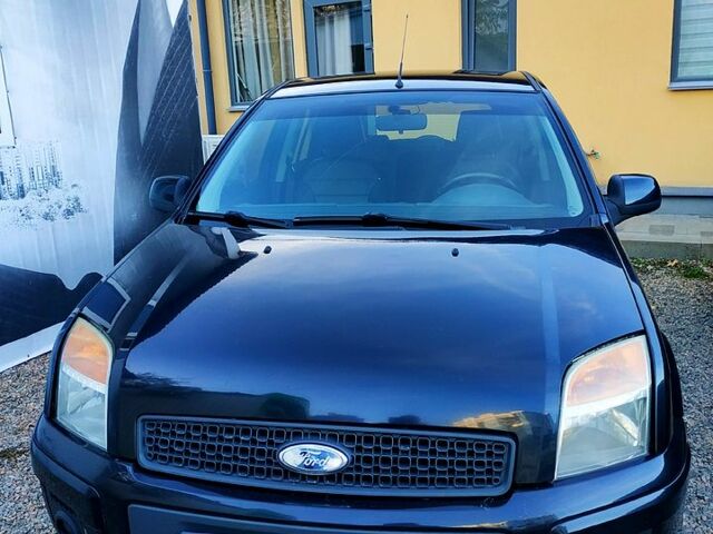 Чорний Форд Фьюжен, об'ємом двигуна 1.4 л та пробігом 153 тис. км за 4400 $, фото 1 на Automoto.ua