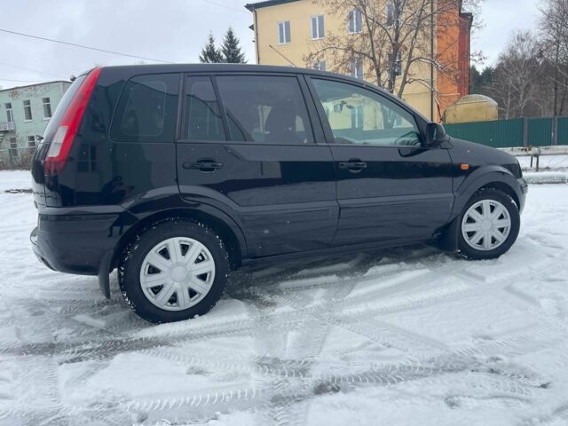 Чорний Форд Фьюжен, об'ємом двигуна 1.6 л та пробігом 145 тис. км за 5999 $, фото 1 на Automoto.ua