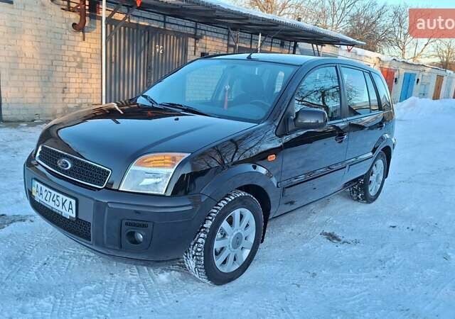 Черный Форд Фьюжн, объемом двигателя 1.6 л и пробегом 48 тыс. км за 6750 $, фото 1 на Automoto.ua