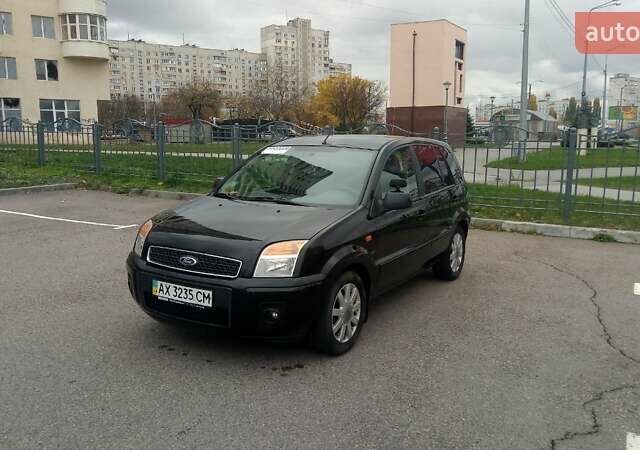 Черный Форд Фьюжн, объемом двигателя 1.6 л и пробегом 213 тыс. км за 6200 $, фото 1 на Automoto.ua