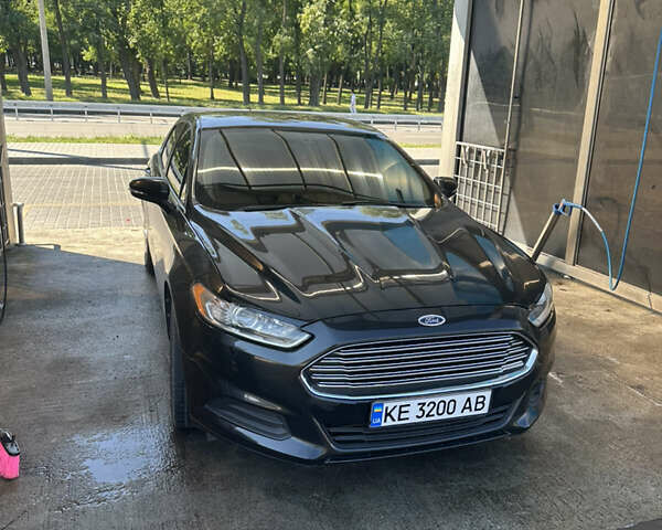 Черный Форд Фьюжн, объемом двигателя 0 л и пробегом 124 тыс. км за 8400 $, фото 1 на Automoto.ua