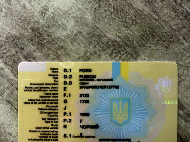 Черный Форд Фьюжн, объемом двигателя 2 л и пробегом 300 тыс. км за 10100 $, фото 1 на Automoto.ua