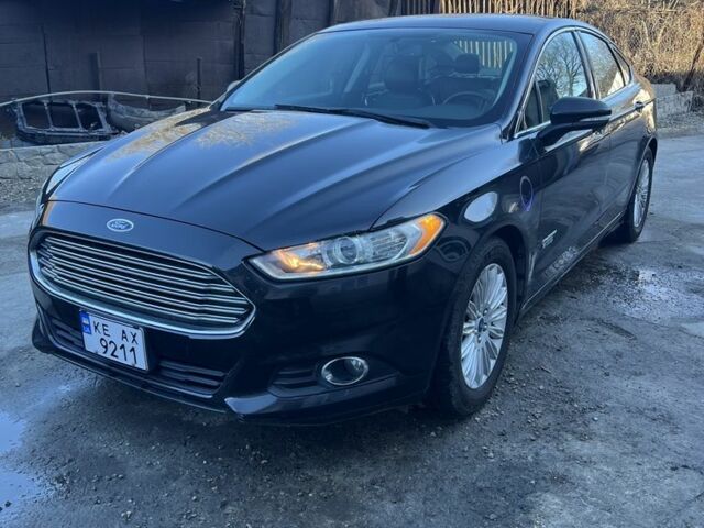 Чорний Форд Фьюжен, об'ємом двигуна 2 л та пробігом 200 тис. км за 13200 $, фото 1 на Automoto.ua