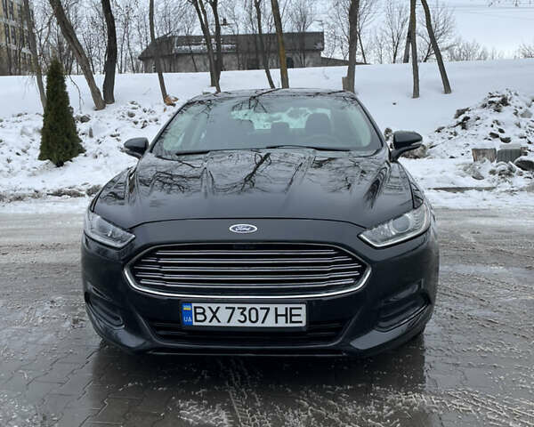 Черный Форд Фьюжн, объемом двигателя 2.49 л и пробегом 192 тыс. км за 9999 $, фото 1 на Automoto.ua