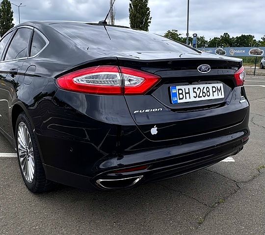 Черный Форд Фьюжн, объемом двигателя 2 л и пробегом 167 тыс. км за 9400 $, фото 1 на Automoto.ua
