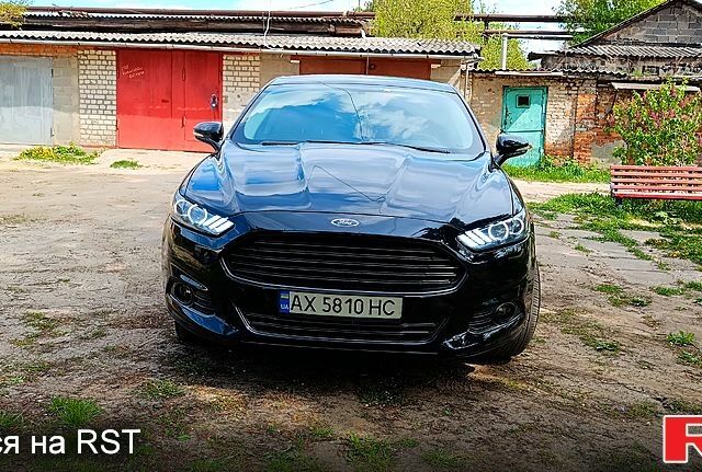 Чорний Форд Фьюжен, об'ємом двигуна 2 л та пробігом 132 тис. км за 12000 $, фото 1 на Automoto.ua