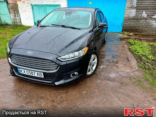 Чорний Форд Фьюжен, об'ємом двигуна 2 л та пробігом 230 тис. км за 11750 $, фото 1 на Automoto.ua