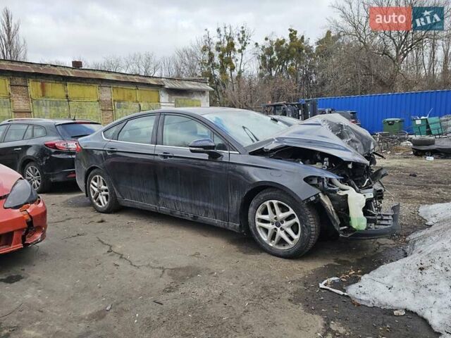 Черный Форд Фьюжн, объемом двигателя 2.49 л и пробегом 160 тыс. км за 3300 $, фото 1 на Automoto.ua