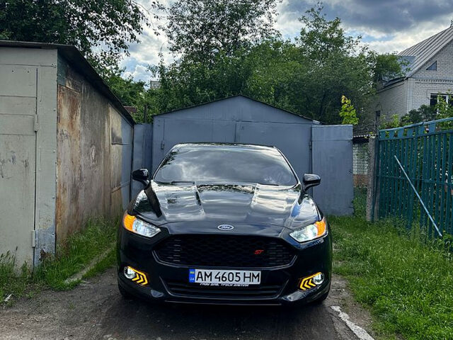 Форд Фьюжн 2014 в Житомире на Automoto.ua Черный Форд Фьюжн, объемом двигателя 2.5 л и пробегом 220 тыс. км за 10600 $, фото 1 на Automoto.ua