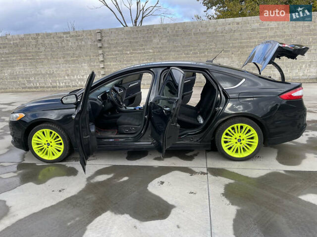 Черный Форд Фьюжн, объемом двигателя 1.5 л и пробегом 213 тыс. км за 9000 $, фото 1 на Automoto.ua