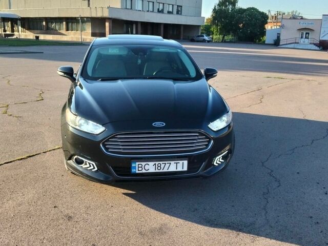Чорний Форд Фьюжен, об'ємом двигуна 2 л та пробігом 253 тис. км за 9800 $, фото 1 на Automoto.ua