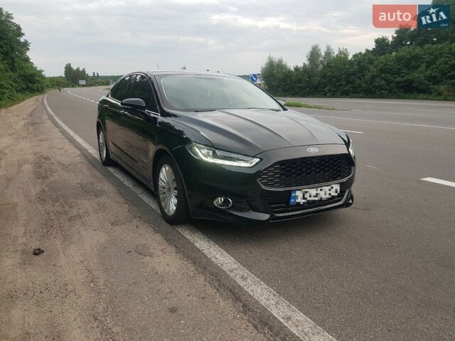Чорний Форд Фьюжен, об'ємом двигуна 2 л та пробігом 205 тис. км за 11800 $, фото 1 на Automoto.ua