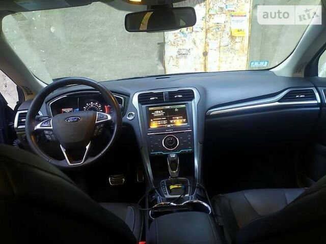 Чорний Форд Фьюжен, об'ємом двигуна 2 л та пробігом 200 тис. км за 12000 $, фото 1 на Automoto.ua