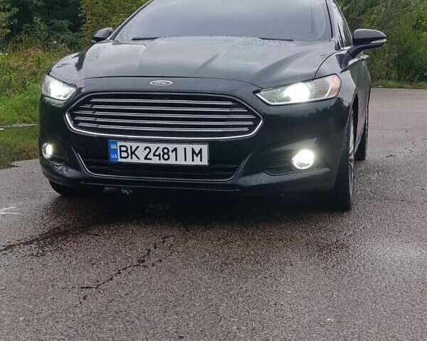 Чорний Форд Фьюжен, об'ємом двигуна 2 л та пробігом 290 тис. км за 13500 $, фото 1 на Automoto.ua