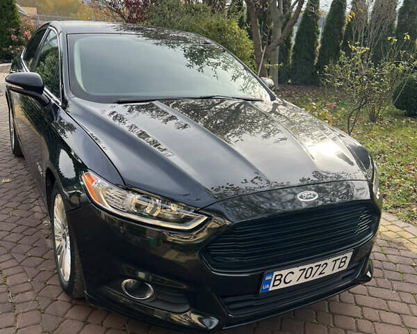 Чорний Форд Фьюжен, об'ємом двигуна 2 л та пробігом 241 тис. км за 11200 $, фото 1 на Automoto.ua