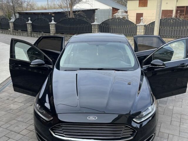 Черный Форд Фьюжн, объемом двигателя 1.5 л и пробегом 160 тыс. км за 8900 $, фото 1 на Automoto.ua