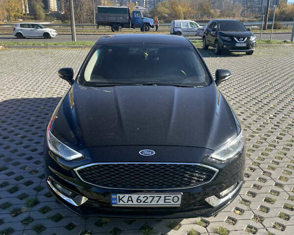 Черный Форд Фьюжн, объемом двигателя 2 л и пробегом 187 тыс. км за 11700 $, фото 1 на Automoto.ua