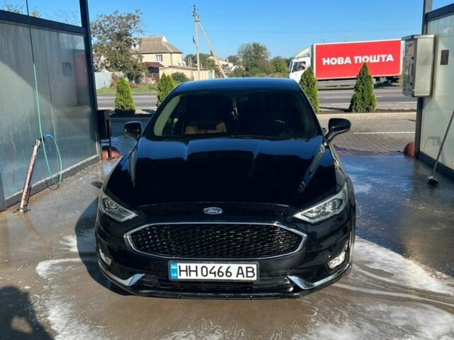 Чорний Форд Фьюжен, об'ємом двигуна 2.5 л та пробігом 201 тис. км за 12000 $, фото 1 на Automoto.ua