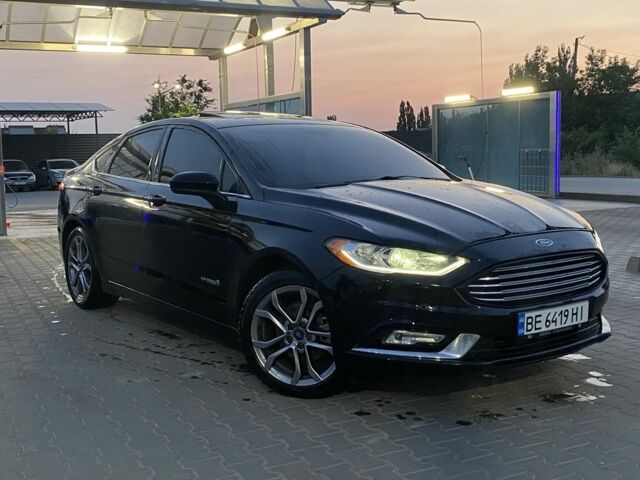Чорний Форд Фьюжен, об'ємом двигуна 2 л та пробігом 150 тис. км за 12500 $, фото 1 на Automoto.ua