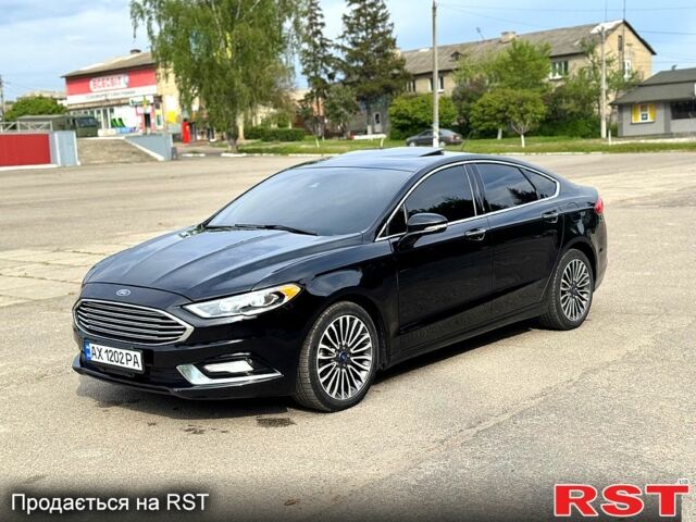 Черный Форд Фьюжн, объемом двигателя 2 л и пробегом 170 тыс. км за 11200 $, фото 1 на Automoto.ua
