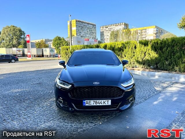 Черный Форд Фьюжн, объемом двигателя 2 л и пробегом 14400 тыс. км за 11800 $, фото 1 на Automoto.ua