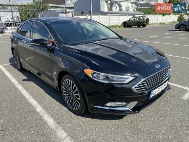 Черный Форд Фьюжн, объемом двигателя 0 л и пробегом 165 тыс. км за 14700 $, фото 1 на Automoto.ua