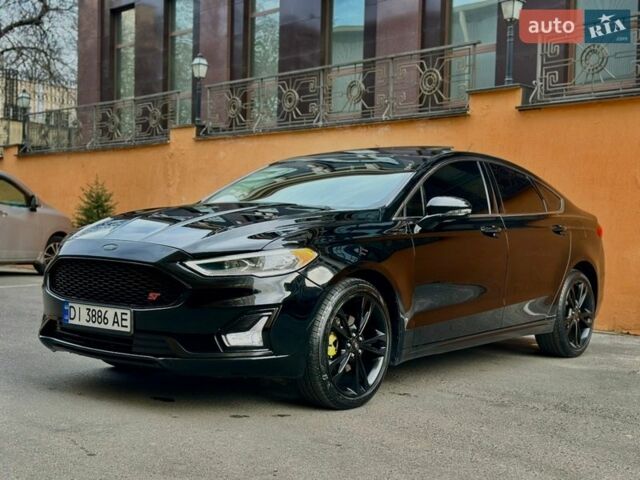 Чорний Форд Фьюжен, об'ємом двигуна 2 л та пробігом 140 тис. км за 11450 $, фото 1 на Automoto.ua