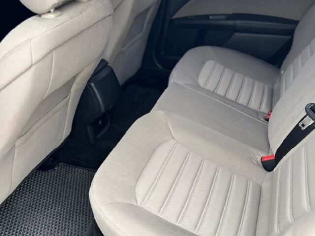 Черный Форд Фьюжн, объемом двигателя 2.49 л и пробегом 0 тыс. км за 14000 $, фото 1 на Automoto.ua